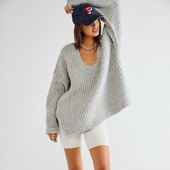 Free People NWT Blue Bell V-Neck Oversized Sweater ~ Gray ~ L - Picture 5 of 16